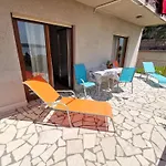 Fuer 4 Pers- Mit Terrasse By Interhome *