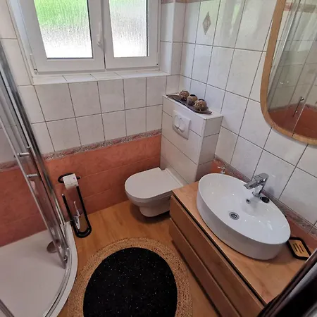 Fuer 4 Pers- Mit Terrasse By Interhome *