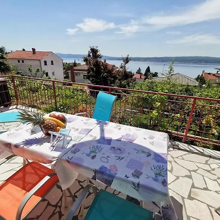 Lejlighed Fuer 4 Pers- Mit Terrasse By Interhome