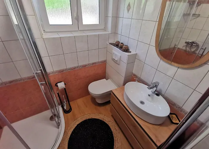 Fuer 4 Pers- Mit Terrasse By Interhome *