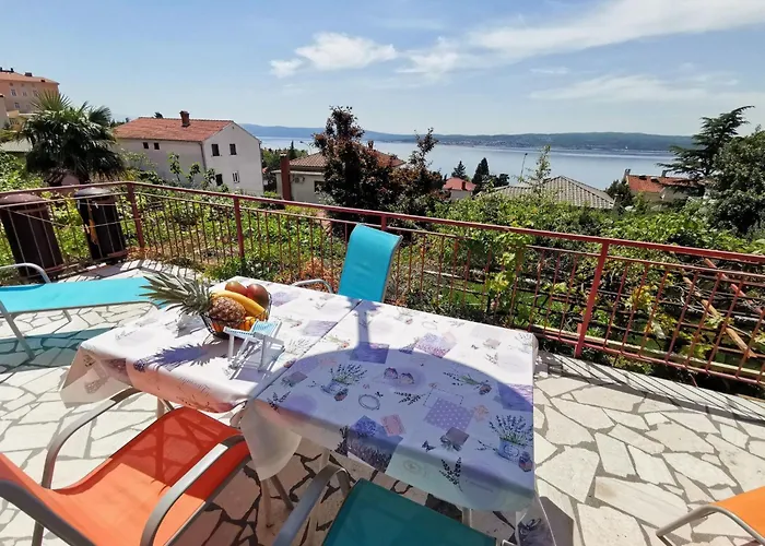 شقة Fuer 4 Pers- Mit Terrasse By Interhome