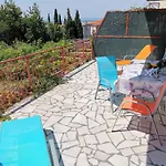 Fuer 4 Pers- Mit Terrasse By Interhome Crikvenica