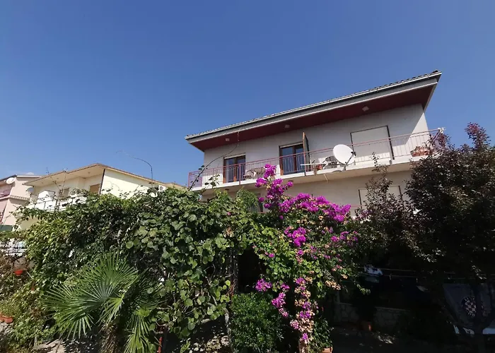Апартаменты Fuer 4 Pers- Mit Terrasse By Interhome *